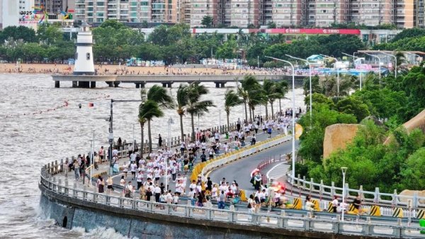 恩卓中盈 浪漫升级！珠海体彩用“爱”添彩，传递公益温暖